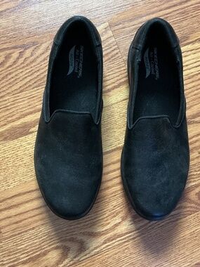 Skechers Air ~Cooled Archfit Black Faux Leather Slip On  Shoes Size 9